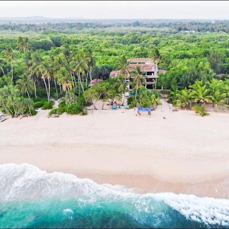 Serein Beach Hotel Tangalle Exterior photo